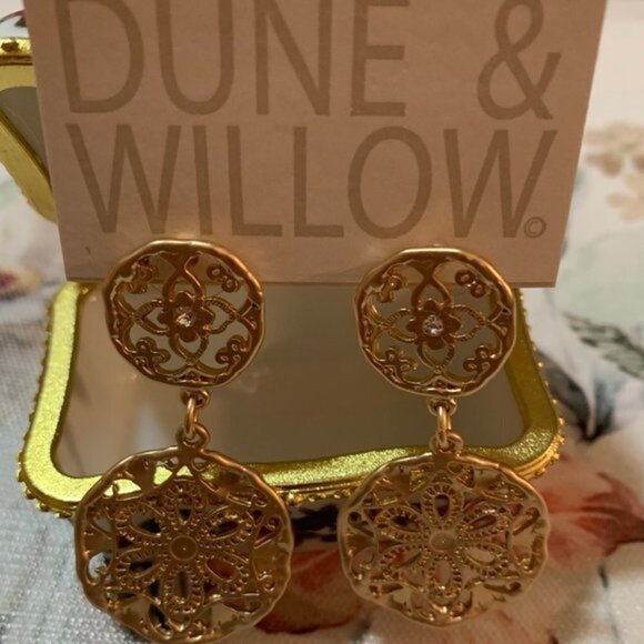 Dune & Willow Floral Hammered Double Disc Earrings - Picture 1 of 4
